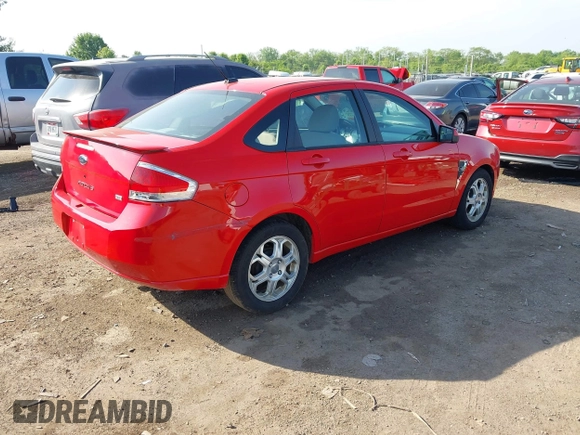 2008 Ford Focus SE z VIN 1FAHP35N08W192703, wystawiony jako IAAI lot #42280619 z przebiegiem 119 636 mil mil oraz . Historia ofert i sprzedaży dostępna na DreamBid. Obrazek 4.