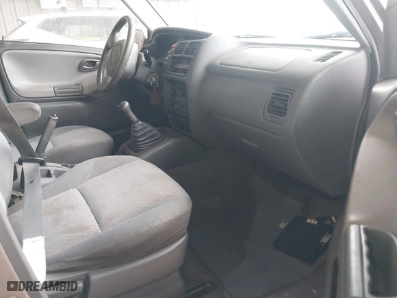 2003 Chevrolet Tracker with VIN 2CNBE13C936925437, listed as a IAAI auction lot 41607150 with NaN miles. Bid and sale history available at carsss.com. Image 5.