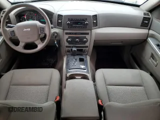 2007 Jeep Grand Cherokee Laredo z VIN 1J8HR48P17C616924, wystawiony jako Copart lot #43390805 z przebiegiem 180 141 mil mil oraz Szkoda całkowita • Salvage title. Historia ofert i sprzedaży dostępna na DreamBid. Obrazek 8.