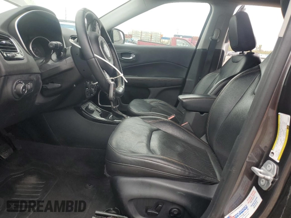 2018 Jeep Compass Limited with VIN 3C4NJDCB2JT263067, listed as a Copart auction lot 52626665 with 51,567 mi miles and Salvage Title. Bid and sale history available at DreamBid. Image 7.