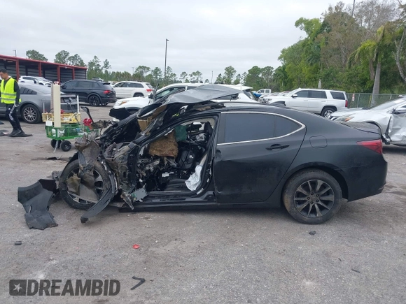 2017 Acura TLX with VIN 19UUB1F33HA008913, listed as a IAAI auction lot 41332238 with Not provided miles and . Bid and sale history available at DreamBid. Image 13.