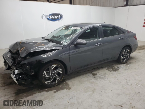 2025 Hyundai Elantra SEL Convenience with VIN KMHLS4DG3SU905006, listed as a Copart auction lot 51754915 with 10,054 mi miles and Clean Title. Bid and sale history available at DreamBid. Image 1.