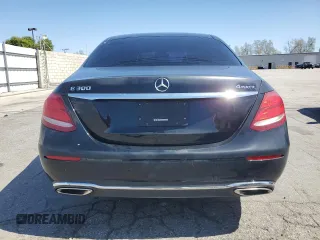 2019 Mercedes-Benz E-Class E 300 with VIN WDDZF4KB9KA590472, listed as a Copart auction lot 49493925 with 45,025 mi miles and Clean Title. Bid and sale history available at carsss.com. Image 6.