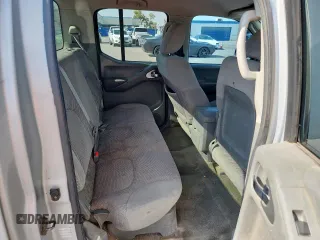 2010 Nissan Frontier SE с VIN 1N6AD0ER8AC432672, выставлен на аукционе Copart как лот 64134345 с пробегом 198 343 миль миль и Списание • Salvage title. История ставок и продаж доступна на DreamBid. Изображение 10.