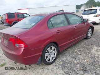 2008 Honda Civic LX с VIN 1HGFA16528L001260, выставлен на аукционе IAAI как лот 42635553 с пробегом 203 772 миль миль и . История ставок и продаж доступна на DreamBid. Изображение 4.