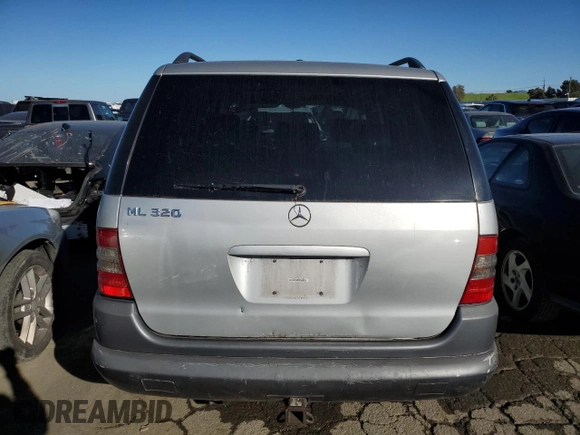 1999 Mercedes-Benz M-Class with VIN 4JGAB54EXXA144088, listed as a Copart auction lot 44268454 with 283,774 mi miles and Clean Title. Bid and sale history available at carsss.com. Image 6.