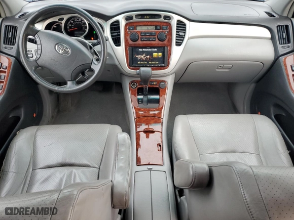 2007 Toyota Highlander Hybrid w/3rd Row with VIN JTEEW21A870044230, listed as a Copart auction lot 45950995 with 247,610 mi miles and Salvage Title. Bid and sale history available at carsss.com. Image 8.