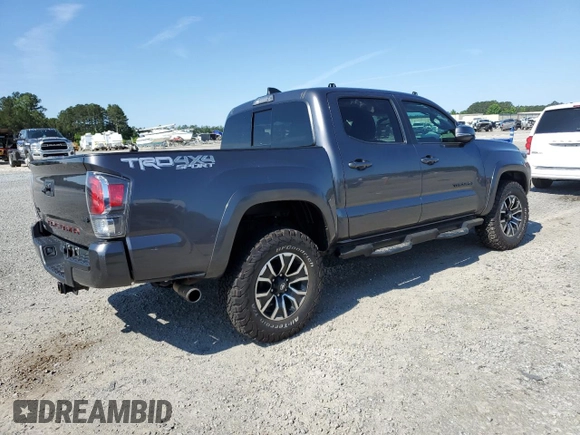2022 Toyota Tacoma SR z VIN 3TYCZ5AN8NT076536, wystawiony jako Copart lot #55268985 z przebiegiem 57 697 mil mil oraz Szkoda całkowita • Salvage title. Historia ofert i sprzedaży dostępna na DreamBid. Obrazek 3.
