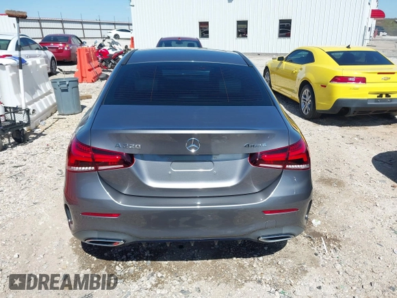 2021 Mercedes-Benz A 220 z VIN W1K3G4FB9MJ305107, wystawiony jako IAAI lot #42017175 z przebiegiem 40 256 mil mil oraz . Historia ofert i sprzedaży dostępna na DreamBid. Obrazek 17.