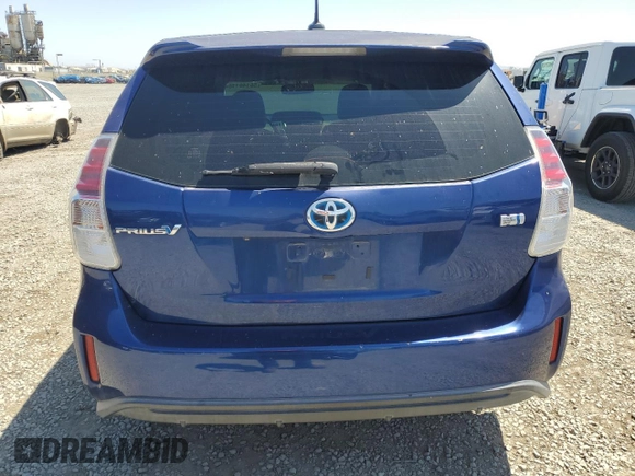 2015 Toyota Prius Two with VIN JTDZN3EU4FJ036895, listed as a Copart auction lot 56140115 with 210,873 mi miles and Clean Title. Bid and sale history available at DreamBid. Image 6.