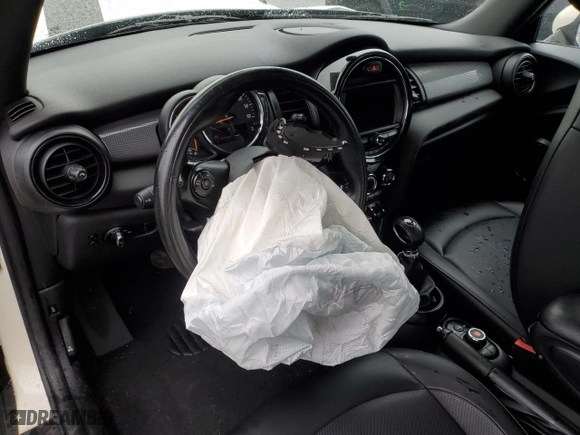 2019 MINI Cooper Convertible with VIN WMWWG5C54K3F79764, listed as a Copart auction lot 48692085 with 94,211 mi miles and Salvage Title. Bid and sale history available at carsss.com. Image 8.