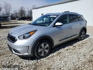 2019 Kia Niro LX with VIN KNDCB3LC0K5242646, listed as a Copart auction lot 46588875 with 105,483 mi miles and Non Repairable. Bid and sale history available at carsss.com. Image 1.