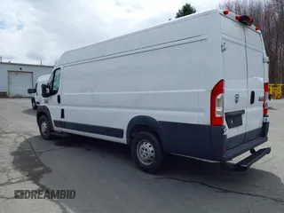 2018 Ram ProMaster Cargo with VIN 3C6URVJG6JE109398, listed as a IAAI auction lot 41934307 with 129,308 mi miles. Bid and sale history available at carsss.com. Image 3.