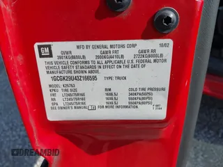 2003 Chevrolet Silverado 2500 LS z VIN 1GCGK29U43Z166595, wystawiony jako IAAI lot #42259952 z przebiegiem 179 831 mil mil oraz . Historia ofert i sprzedaży dostępna na DreamBid. Obrazek 9.