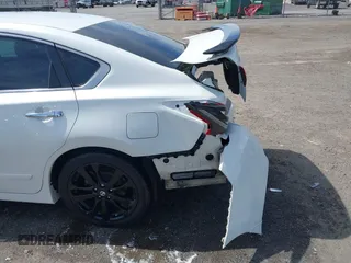 2017 Nissan Altima SR with VIN 1N4AL3AP7HC218218, listed as a IAAI auction lot 41848359 with 175,626 mi miles and . Bid and sale history available at carsss.com. Image 17.