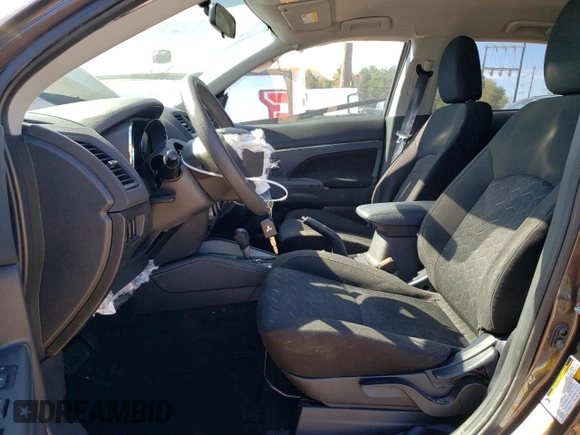 2020 Mitsubishi Outlander ES with VIN JA4AP3AU3LU008250, listed as a Copart auction lot 50710675 with 109,532 mi miles and Salvage title. Bid and sale history available at DreamBid. Image 7.