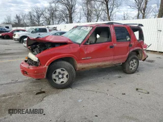2004 Chevrolet Blazer LS z VIN 1GNDT13X64K117445, wystawiony jako Copart lot #44442295 z przebiegiem Nie podano mil oraz Szkoda całkowita • Salvage title. Historia ofert i sprzedaży dostępna na DreamBid. Obrazek 1.