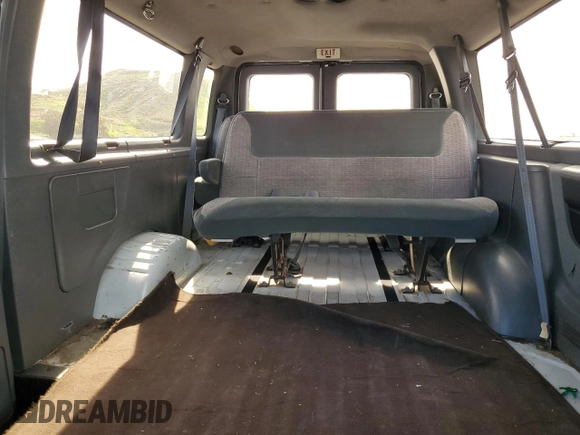1996 Ford Econoline Cargo with VIN 1FBJS31G0THA71513, listed as a Copart auction lot 51131645 with 114,078 mi miles and Clean Title. Bid and sale history available at DreamBid. Image 10.