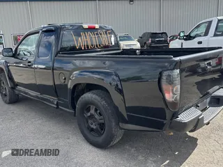 2005 GMC Canyon SLE Z71 z VIN 1GTDS196658185821, wystawiony jako Copart lot #56483455 z przebiegiem 230 072 mil mil oraz Tytuł czysty. Historia ofert i sprzedaży dostępna na DreamBid. Obrazek 3.