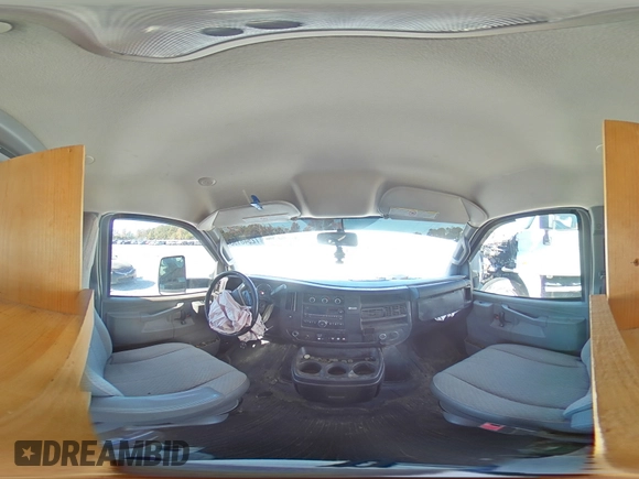 2017 Chevrolet Express Commercial z VIN 1HA3GRCG1HN008561, wystawiony jako Copart lot #72548193 z przebiegiem 123 026 mil mil oraz Szkoda całkowita • Salvage title. Historia ofert i sprzedaży dostępna na DreamBid. Obrazek 12.