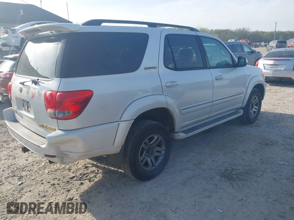 2007 Toyota Sequoia Limited with VIN 5TDBT48A87S286840, listed as a IAAI auction lot 42100819 with 304,590 mi miles and . Bid and sale history available at DreamBid. Image 4.