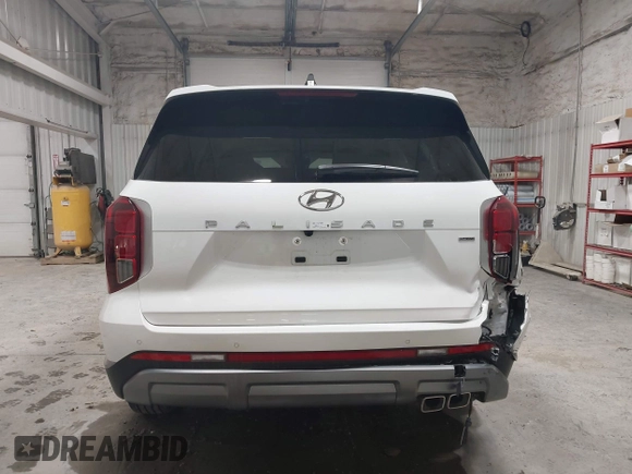 2025 Hyundai Palisade SEL z VIN KM8R2DGE7SU929300, wystawiony jako IAAI lot #42500305 z przebiegiem 1 842 mil mil oraz . Historia ofert i sprzedaży dostępna na DreamBid. Obrazek 16.