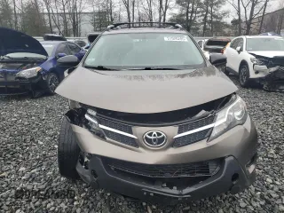 2015 Toyota RAV4 LE with VIN JTMBFREV2FD166618, listed as a Copart auction lot 51520205 with 135,829 mi miles and Clean Title. Bid and sale history available at carsss.com. Image 5.