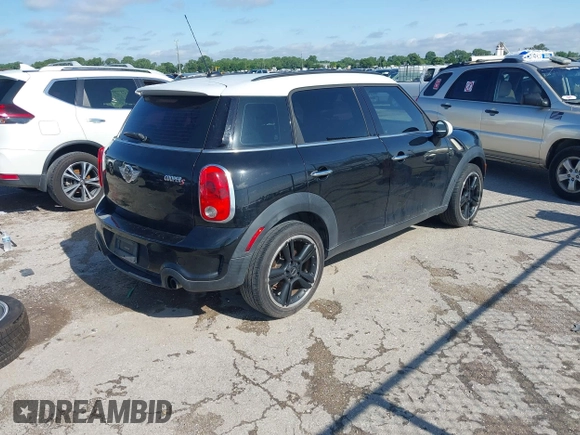 2014 MINI Countryman S z VIN WMWZC3C50EWP51835, wystawiony jako IAAI lot #42338211 z przebiegiem 137 371 mil mil oraz . Historia ofert i sprzedaży dostępna na DreamBid. Obrazek 4.