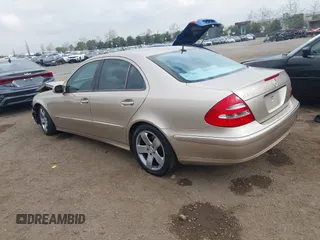 2005 Mercedes-Benz E-Class 3.2L with VIN WDBUF65J25A614469, listed as a IAAI auction lot 41521864 with 90,403 mi miles. Bid and sale history available at carsss.com. Image 3.