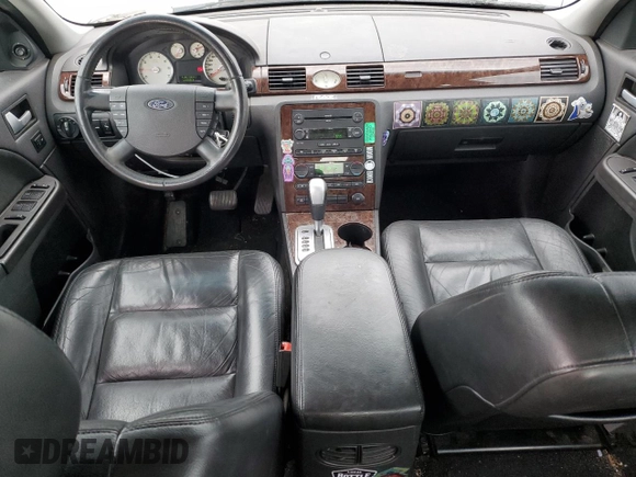 2005 Ford Five Hundred Limited with VIN 1FAHP251X5G121134, listed as a Copart auction lot 82464814 with 201,911 mi miles and Salvage Title. Bid and sale history available at carsss.com. Image 8.