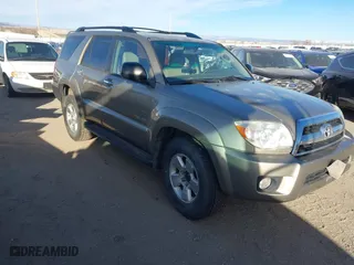 2006 Toyota 4Runner SR5 with VIN JTEBU14R568055724, listed as a IAAI auction lot 41450451 with 230,598 mi miles. Bid and sale history available at carsss.com. Image 1.