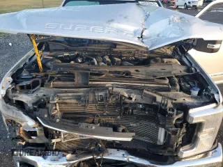 2019 Ford Super Duty F-250 SRW XL with VIN 1FT7W2BT0KED63288, listed as a Copart auction lot 50050435 with 234,096 mi miles and Salvage Title. Bid and sale history available at carsss.com. Image 7.