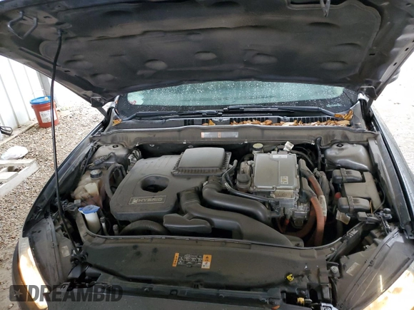 2016 Ford Fusion SE Hybrid with VIN 3FA6P0LU8GR316041, listed as a Copart auction lot 51864795 with 172,431 mi miles and Salvage Title. Bid and sale history available at carsss.com. Image 11.
