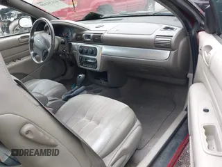 2005 Chrysler Sebring Touring with VIN 1C3EL55RX5N690534, listed as a IAAI auction lot 42131349 with 120,040 mi miles and . Bid and sale history available at DreamBid. Image 5.