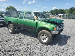 1991 Toyota Pickup z VIN JT4RN13P9M6023450, wystawiony jako Copart lot #61621235 z przebiegiem 599 120 mil mil oraz Szkoda całkowita • Salvage title. Historia ofert i sprzedaży dostępna na DreamBid. Obrazek 4.