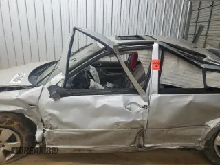 2004 Volkswagen Jetta GLS с VIN 3VWSK69MX4M031204, выставлен на аукционе Copart как лот 54709085 с пробегом Не указан миль и Списание • Salvage title. История ставок и продаж доступна на DreamBid. Изображение 7.