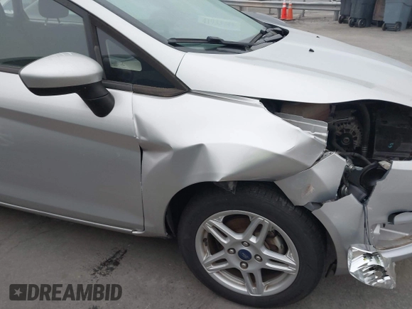 2017 Ford Fiesta SE with VIN 3FADP4BJ8HM139690, listed as a IAAI auction lot 41933741 with 116,814 mi miles. Bid and sale history available at carsss.com. Image 13.