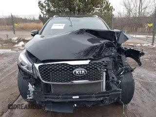 2018 Kia Sorento LX V6 with VIN 5XYPGDA5XJG419416, listed as a IAAI auction lot 41650650 with 95,897 mi miles. Bid and sale history available at carsss.com. Image 12.