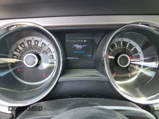 2013 Ford Mustang V6 with VIN 1ZVBP8AM9D5267518, listed as a Copart auction lot 59045045 with 109,835 mi miles and Salvage title. Bid and sale history available at DreamBid. Image 9.