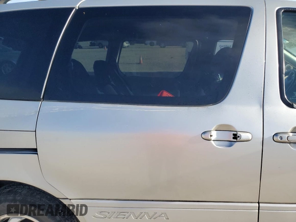 2003 Toyota Sienna LE with VIN 4T3ZF13C83U516107, listed as a Copart auction lot 69766244 with 0 mi miles and Salvage Title. Bid and sale history available at carsss.com. Image 12.