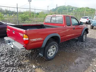 2003 Toyota Tacoma with VIN 5TEWN72N63Z196219, listed as a IAAI auction lot 42196049 with 137,102 mi miles. Bid and sale history available at carsss.com. Image 4.