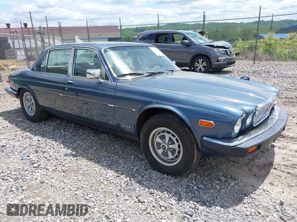 1987 Jaguar XJ with VIN SAJAV1348HC477152, listed as a IAAI auction lot 42274741 with Not provided miles and . Bid and sale history available at DreamBid. Image 1.