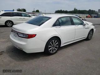 2020 Lincoln Continental Standard with VIN 1LN6L9PK2L5602141, listed as a Copart auction lot 49520902 with 1,470 mi miles. Bid and sale history available at carsss.com. Image 4.