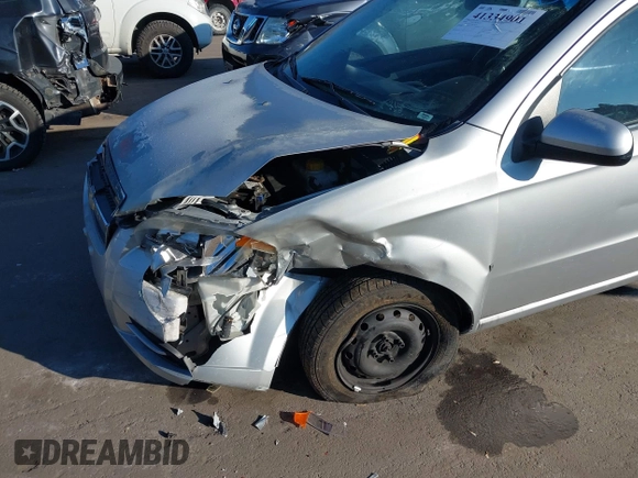 2009 Chevrolet Aveo 1LT with VIN KL1TD56EX9B374755, listed as a IAAI auction lot 41334901 with 105,967 mi miles and . Bid and sale history available at DreamBid. Image 6.