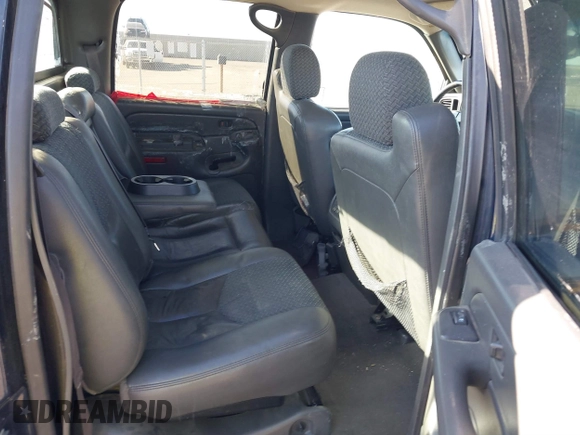 2004 Chevrolet Avalanche Z66 with VIN 3GNEC12T44G163138, listed as a IAAI auction lot 41347821 with 240,593 mi miles and . Bid and sale history available at DreamBid. Image 8.