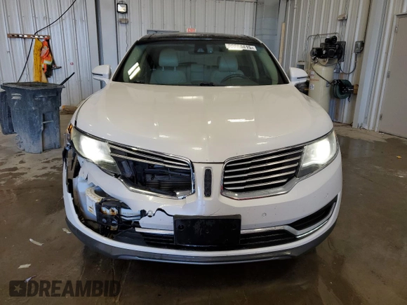 2016 Lincoln MKX Reserve with VIN 2LMTJ8LR9GBL43921, listed as a Copart auction lot 50354415 with 109,234 mi miles and Clean Title. Bid and sale history available at DreamBid. Image 5.