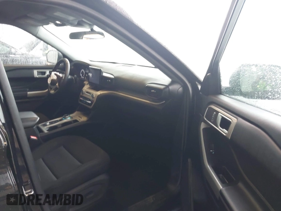 2024 Ford Explorer XLT with VIN 1FMSK8DH7RGA32154, listed as a IAAI auction lot 42307508 with 46,402 mi miles and . Bid and sale history available at DreamBid. Image 5.