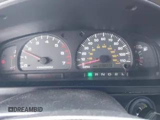 2000 Toyota 4Runner SR5 with VIN JT3GN86R5Y0152635, listed as a IAAI auction lot 42076738 with 278,113 mi miles and . Bid and sale history available at DreamBid. Image 7.