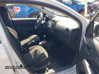2023 Mitsubishi Mirage ES z VIN ML32FUFJ3PHF01688, wystawiony jako IAAI lot #41865801 z przebiegiem 23 395 mil mil oraz . Historia ofert i sprzedaży dostępna na DreamBid. Obrazek 5.