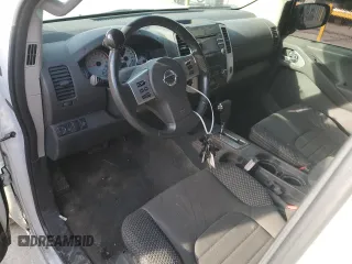 2014 Nissan Frontier SV with VIN 1N6AD0CU2EN738445, listed as a Copart auction lot 79255424 with 92,564 mi miles and Salvage title. Bid and sale history available at DreamBid. Image 8.